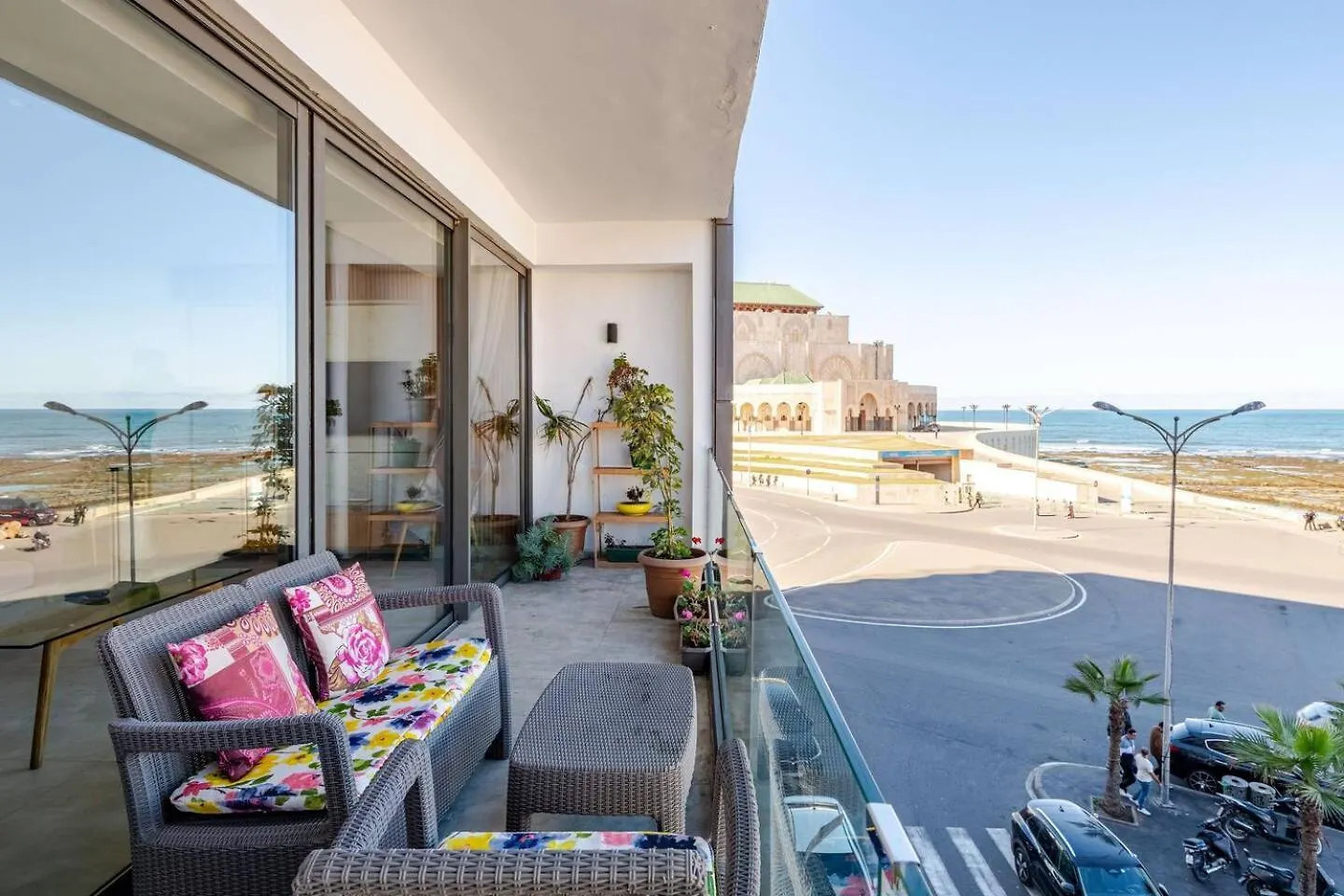 Appartamento Sea View-Mosquée Hassan II- By CasaKhemsa  Casablanca